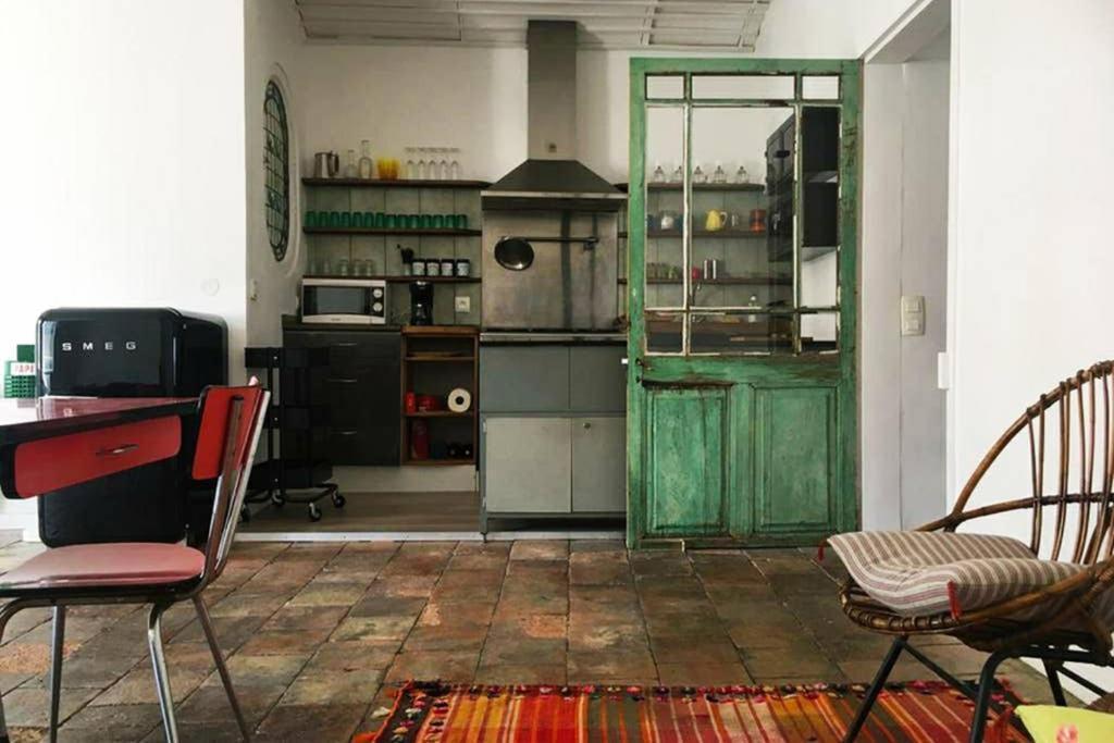 Logement De Charme A Joyeuse Apartamento Exterior foto